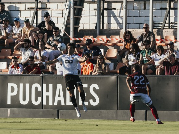 El Valencia CF vuelve a caer en pretemporada tras una mala segunda parte ante el Castellón