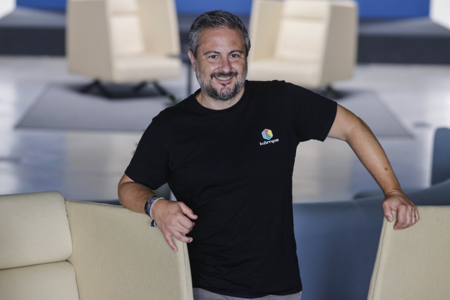Kämpe, la startup valenciana que forma online electricistas y fontaneros: 