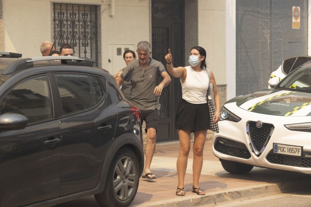 Nuevo Es-alert por el incendio en Vall d'Uixó: se pide a la población apagar aire acondicionado y extractores