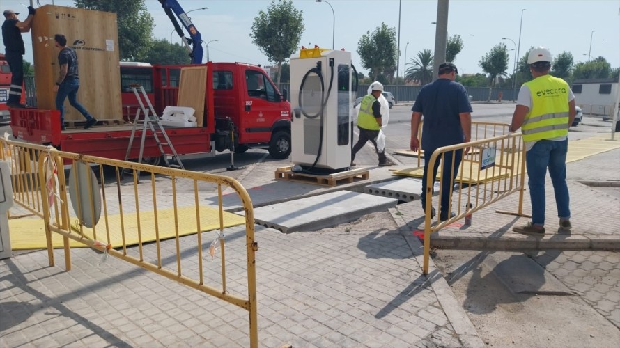 La EMT incia las obras de electrificación de sus instalaciones para la llegada de más de 200 autobuses