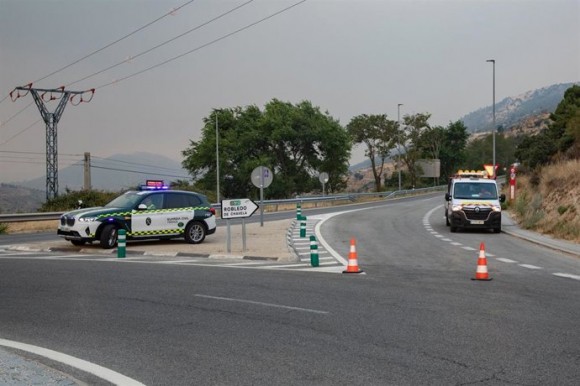 Los incendios mantienen cortadas 43 vías secundarias en Madrid, Ávila, Toledo y Castellón