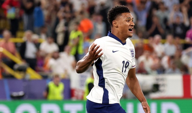 Watkins convierte a Inglaterra en el rival de España en la final