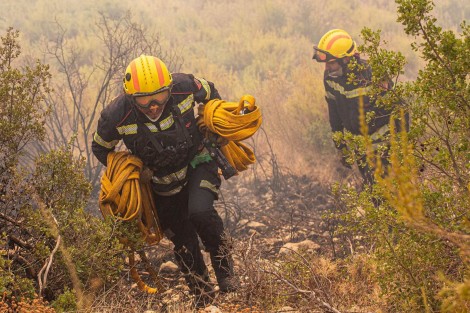 Declarado un incendio forestal en Morella: los bomberos trabajan con dos unidades y un medio aéreo