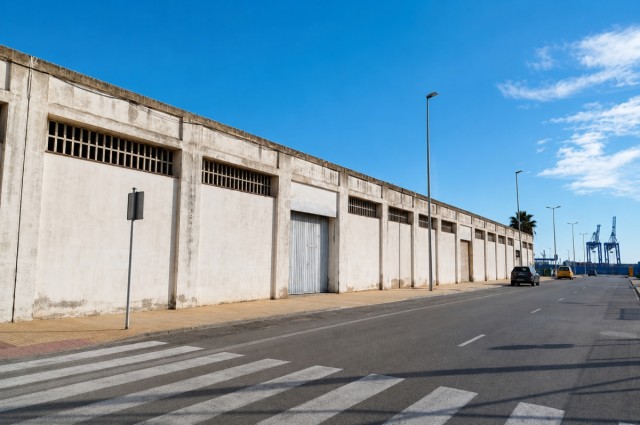PortCastelló se asegura acondicionar la antigua nave Columbretes: estudia hasta seis 'pujas' por las obras