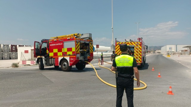 PortCastelló colabora en el abastecimiento del dispositivo de extinción del fuego de la Sierra de Espadán