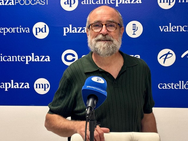 Alejandro Cerdá (UNED València): “Para volver a estudiar solo se necesita curiosidad”