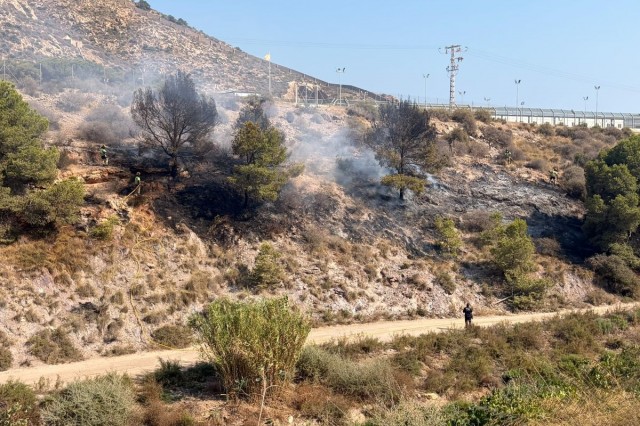 Controlado un incendio en La Algameca Chica que afectó a 500 metros cuadrados