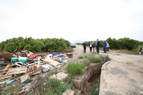 Burriana sanciona un vertido incontrolado de enseres domésticos localizado en el Camí La Pedrera