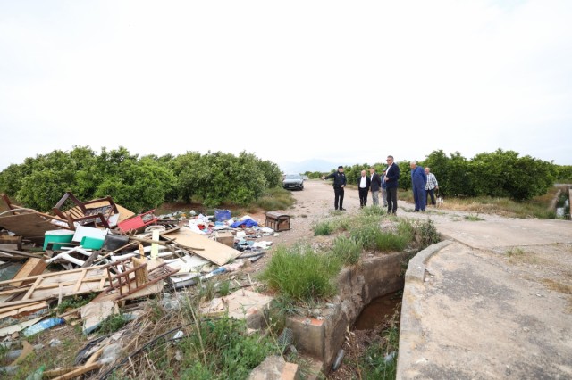 Burriana sanciona un vertido incontrolado de enseres domésticos localizado en el Camí La Pedrera