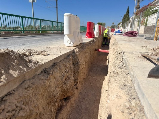 Las obras de canalización de El Campello avanzan: suman un kilómetro de nuevas tuberías