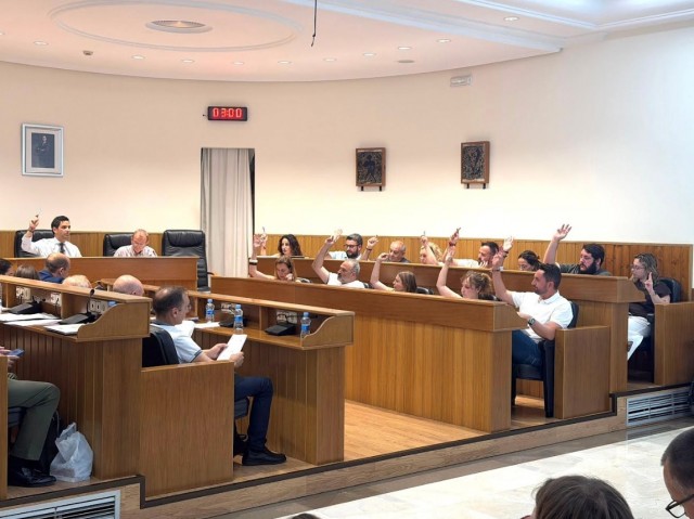 Paterna permitirá convertir los bajos en viviendas para 