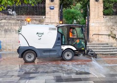 Alcoy intensifica la limpieza viaria y la recogida de residuos en la cuenta atrás para los nuevos contratos