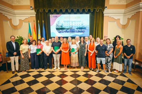 Castelló 'sella' sus convenios anuales con 23 entidades culturales locales por valor de 422.000 euros