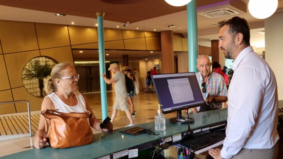 Benidorm ensayará el uso de la Cartera Europea de Identidad Digital en los hoteles
