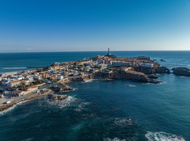 La Costa Cálida lidera el aumento de la ocupación turística y roza el 90% de reservas para agosto