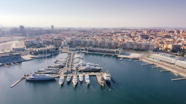 'Sold out' de las bases de la Copa América en la Marina de València
