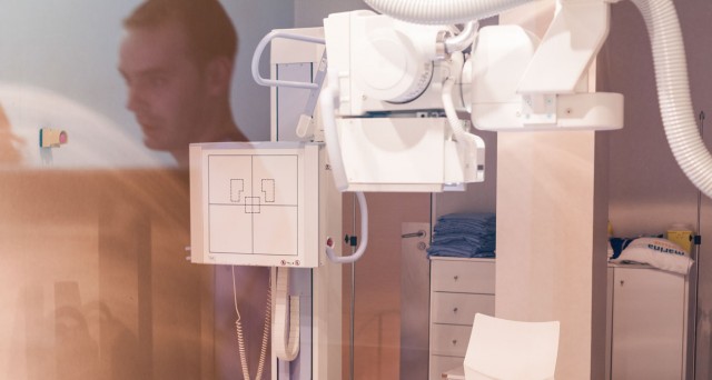 Sanidad invertirá 2,3 millones en el nuevo equipamiento radiológico del Hospital de Dénia