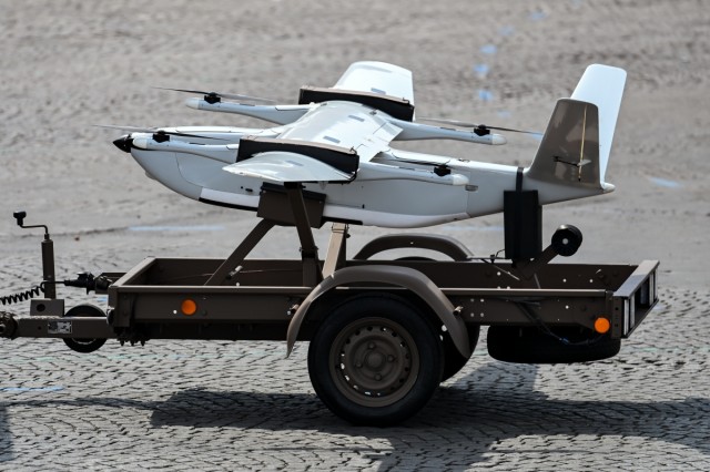 San Javier recibe luz verde del Consejo de Gobierno para celebrar la principal feria de drones de España