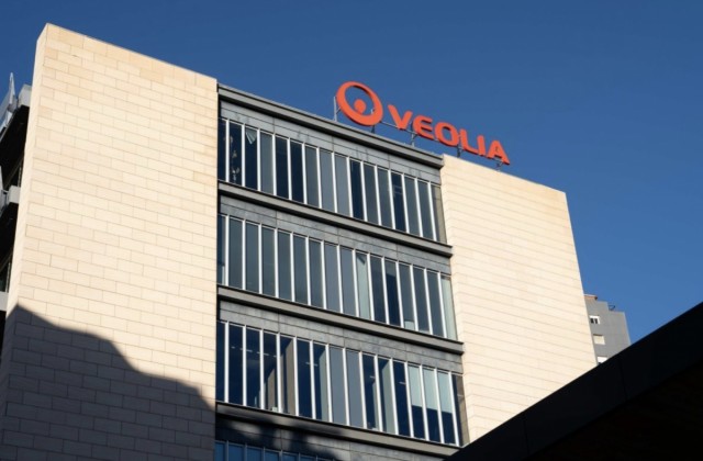 Veolia aumenta su beneficio un 10,4% en el primer semestre y revisa al alza de las previsiones para 2026