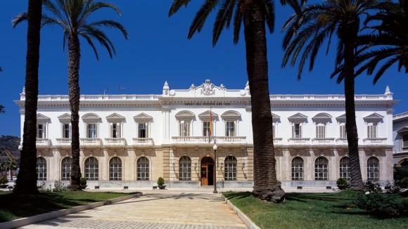 Más de 2,2 millones para garantizar la limpieza y desinfección de las instalaciones del Puerto de Cartagena