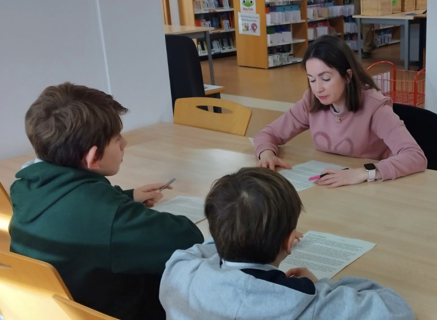 Evelyn Waite defiende la Historia como la herramienta analítica clave para la era digital desde las aulas de Caxton College