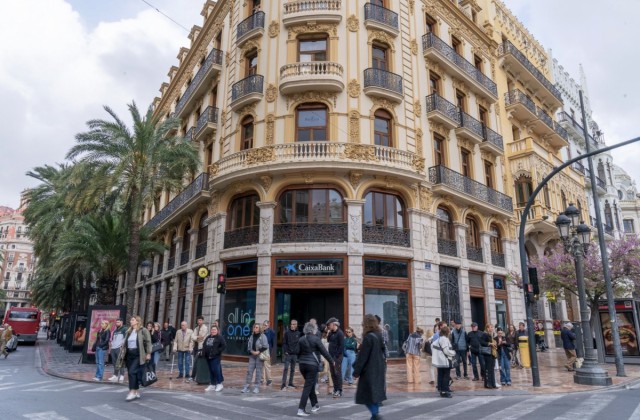 CaixaBank concede más de 1.500 millones de euros de financiación a clientes particulares de la Comunitat en el primer semestre de 2026