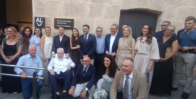 Alicante rinde homenaje al exedil Pedro Romero dando su nombre al Centro Municipal de las Artes