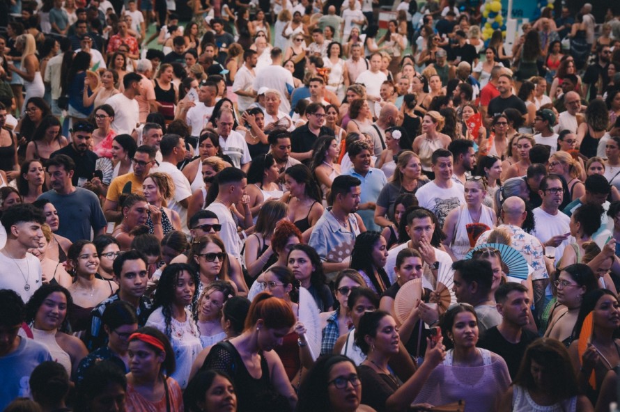 La calor extrema reescriu la cultura: dels museus ‘refugi’ als concerts cancel·lats