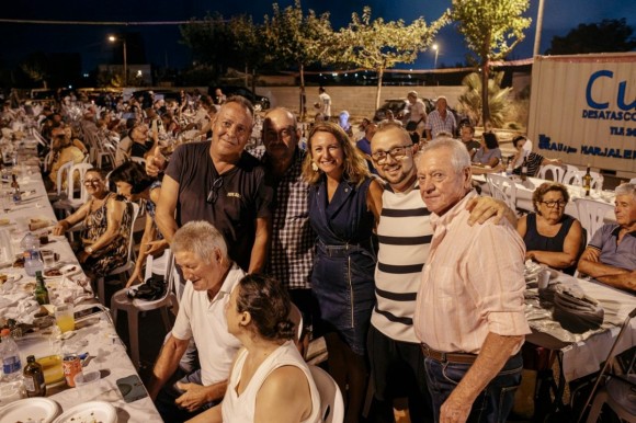 Castelló reúne a unos 350 vecinos en las fiestas de la Marjalería con 'torrà' de sardina y música