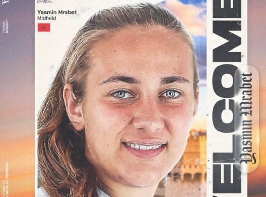 El Valencia ficha a la centrocampista internacional marroquí Yasmin Mrabet hasta 2026