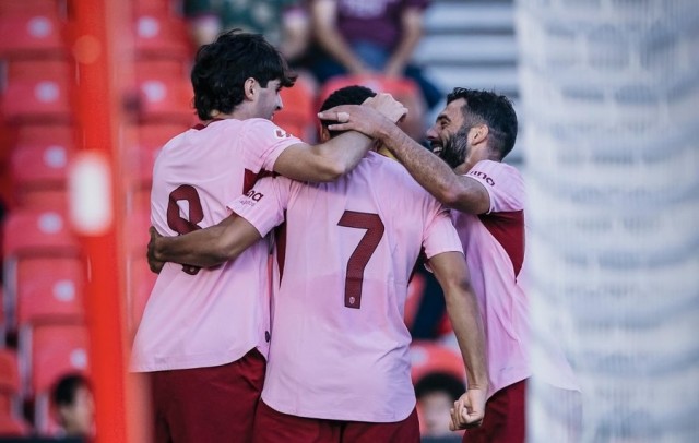 El Valencia CF empata ante el Stoke en el último test en suelo inglés 