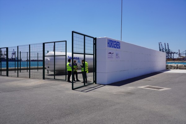 APV da visto bueno a un convenio con CNH2 para la implantación de hidrógeno verde en muelles