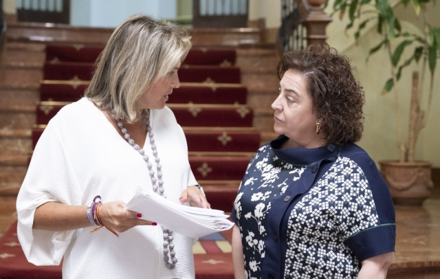 La Diputación acompaña a 469 usuarios del servicio de teleasistencia durante el incendio de la Vall