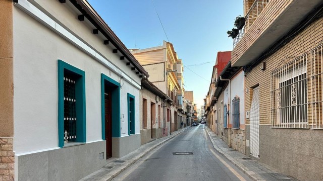 El Campello invierte 700.000€ en remodelar la calle Mayor y convertirla en una plataforma única