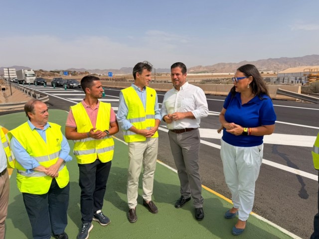 El polígono industrial de Águilas gana en conectividad tras finalizar las obras para mejorar los accesos