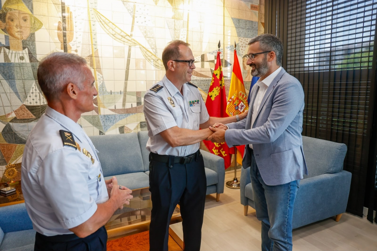 José Javier Morote Ortiz, Francisco Lucas e Ignacio Fermín del Olmo Fernández. - Foto: DELEGACIÓN José Javier Morote Ortiz, Francisco Lucas e Ignacio Fermín del Olmo Fernández.