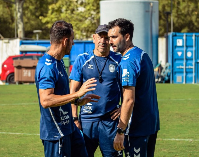 Claudio Barragán admite que al CD Eldense le falta ritmo a 15 días de iniciar LaLiga Hypermotion