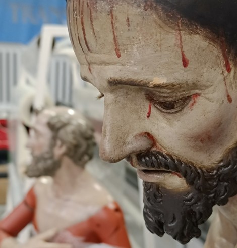 Estas son las esculturas que están pasando por 'quirófano' en el Centro de Restauración de la Región de Murcia