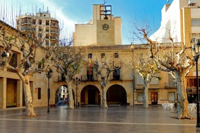 Personal del servicio municipal de emergencias de Aspe se moviliza ante la incertidumbre en la adjudicación