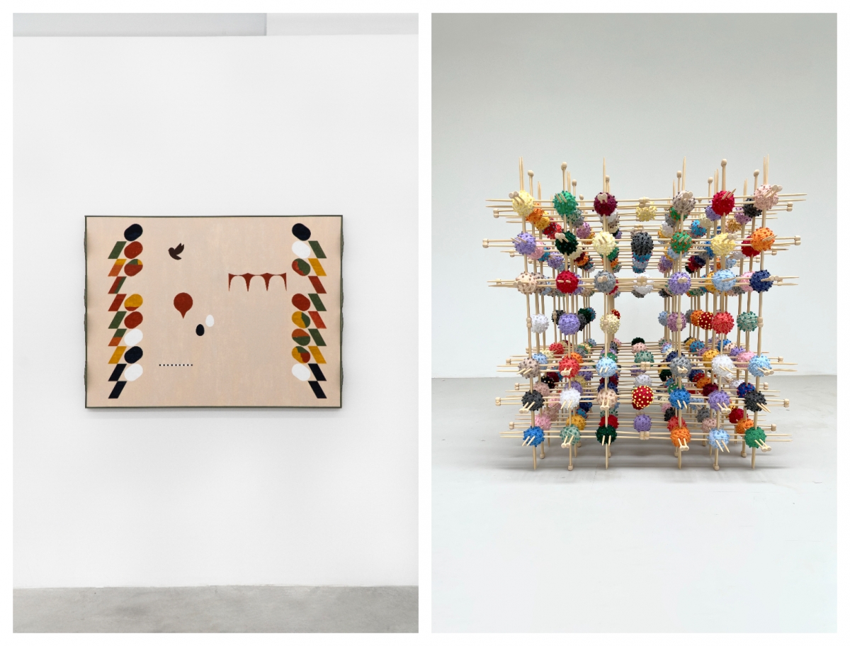 Obra de Yelena Popova (izquierda) y Ana Prada (derecha). - Obra de Yelena Popova (izquierda) y Ana Prada (derecha).