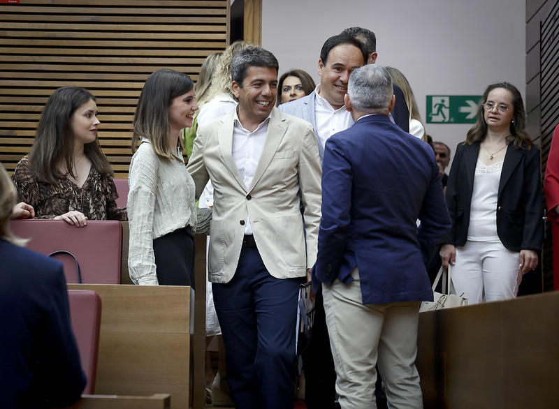 El PP logra posponer al último trimestre de 2024 la tramitación de la ley de financiación en Les Corts