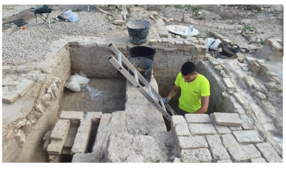 Las excavaciones de San Esteban de Murcia sacan a la luz una letrina andalusí, los restos de una yegua y un edificio que pudo ser de tres plantas