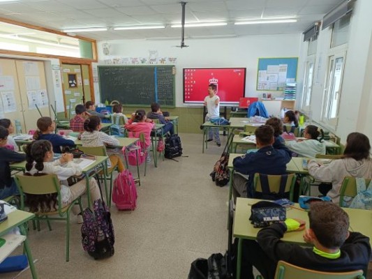 San Pedro espera ofertas para mantener en buen estado los colegios públicos 