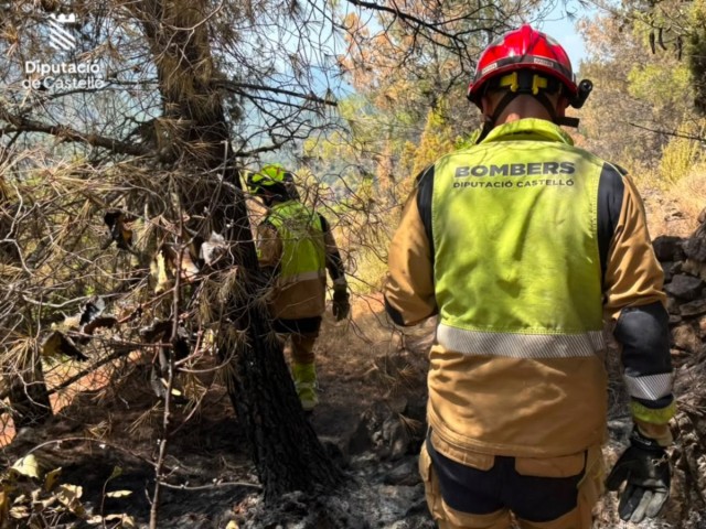 El incendio de la Vall d'Uixó se da por controlado tras quemar 9.568 hectáreas
