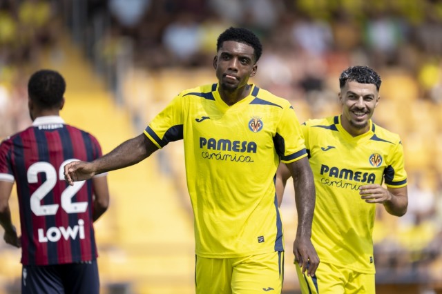 El Villarreal logra la victoria ante el Levante con un solitario tanto de Logan Costa