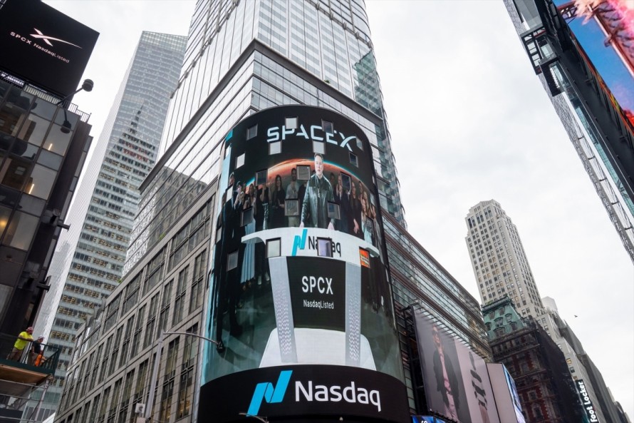 SpaceX se hunde hasta un 12% tras disparar el gasto en IA y el inminente desbloqueo de millones de acciones