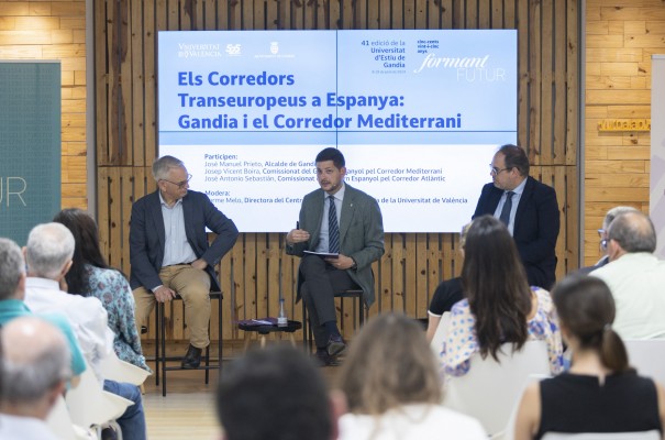 Gandia acoge unas jornadas para delinear las conexiones en el Corredor Mediterráneo