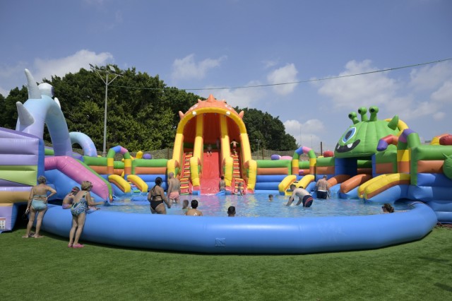 Más de 4.000 personas disfrutan de las piscinas temporales en Paiporta durante las primeras dos semanas