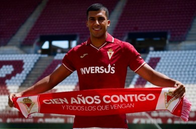 Mounir, en el Real Murcia: 