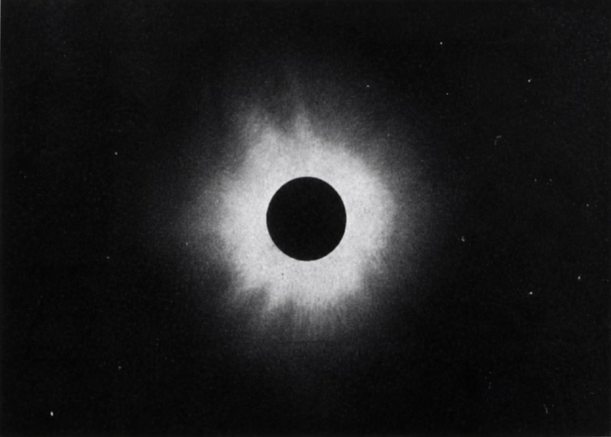 Antes de que el eclipse inunde nuestras pantallas: así lo filmó el cine valenciano en 1905